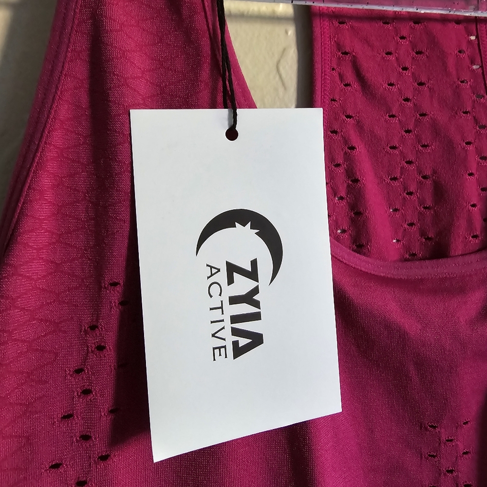 Zyia Fuchsia Seamless Tank Large New - Picture 4 of 11